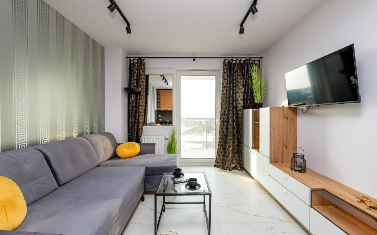 Loveroom Panorama Park Jacuzzi Bialystok Exterior photo